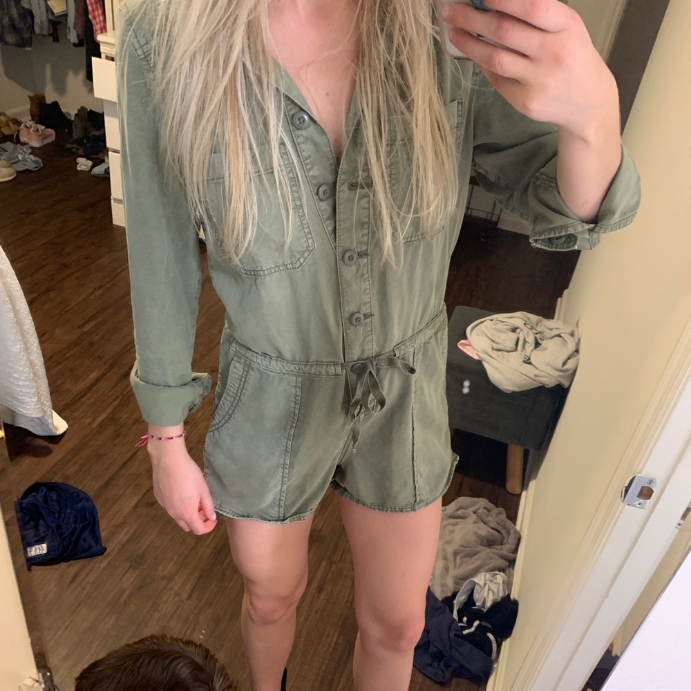 Army green romper